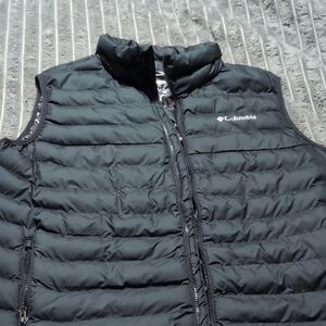 Columbia Charcoal Quilted Vest